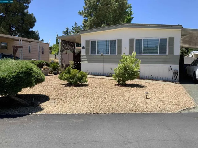213 Maui Dr., Pittsburg, California 94565
