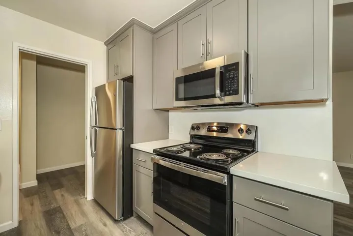 3820 Park Boulevard, Palo Alto, California 94306