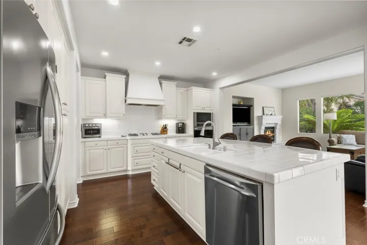 3647 Dry Creek Lane, Oxnard, California 93036