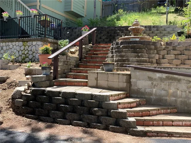 24771 San Moritz Drive, Crestline, California 92325