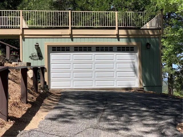 24771 San Moritz Drive, Crestline, California 92325