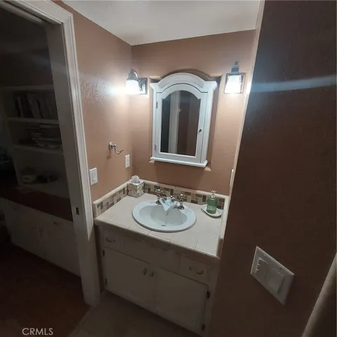 24771 San Moritz Drive, Crestline, California 92325