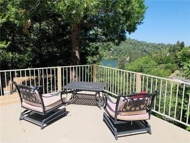 24771 San Moritz Drive, Crestline, California 92325