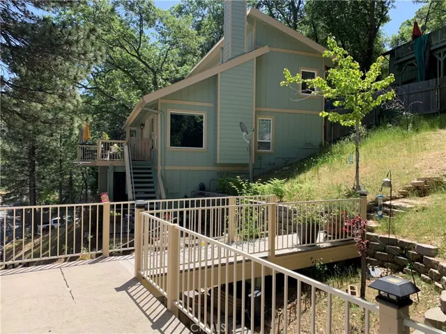 24771 San Moritz Drive, Crestline, California 92325