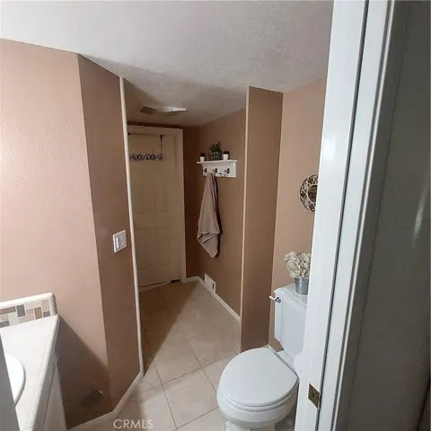 24771 San Moritz Drive, Crestline, California 92325