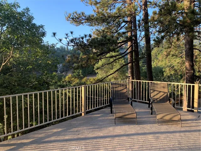 24771 San Moritz Drive, Crestline, California 92325