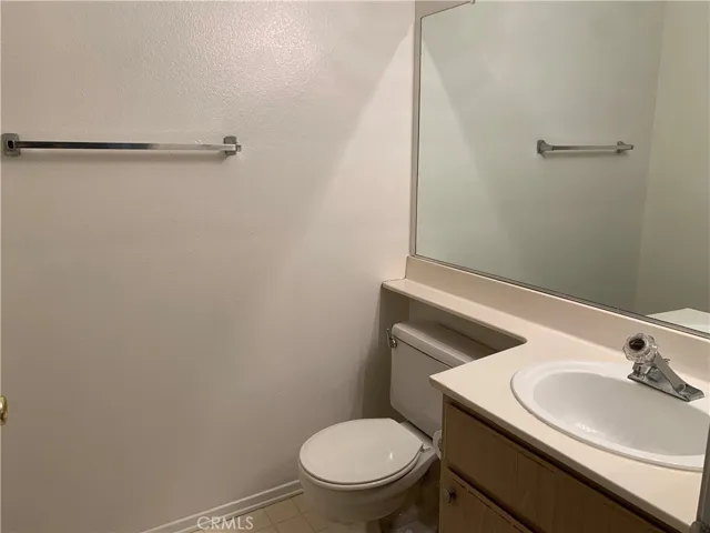 6642 Orange Avenue 112, Long Beach, California 90805