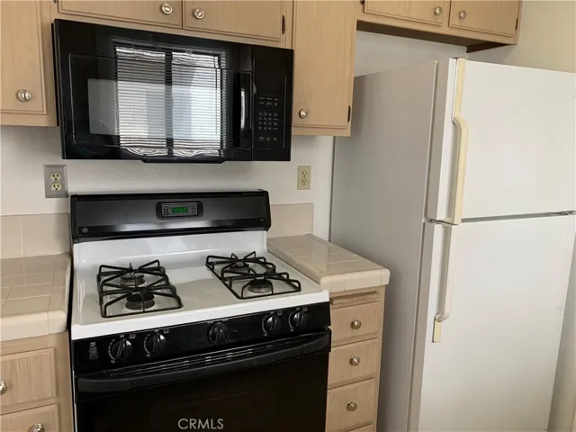6642 Orange Avenue 112, Long Beach, California 90805