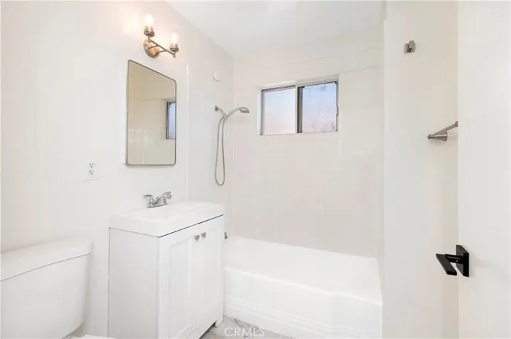 2175 1/2 Tustin Avenue, Costa Mesa, California 92627