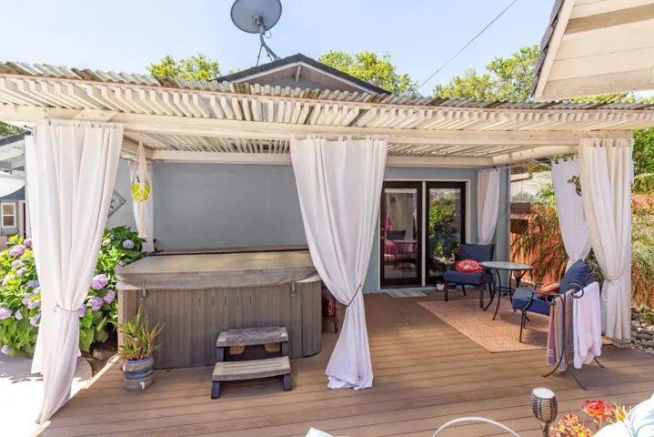727 W 6th, Gilroy, California 95020