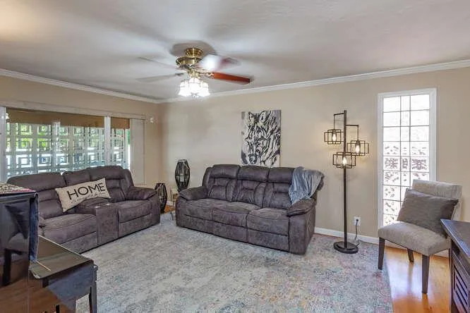 727 W 6th, Gilroy, California 95020