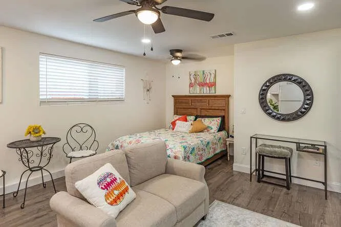 727 W 6th, Gilroy, California 95020