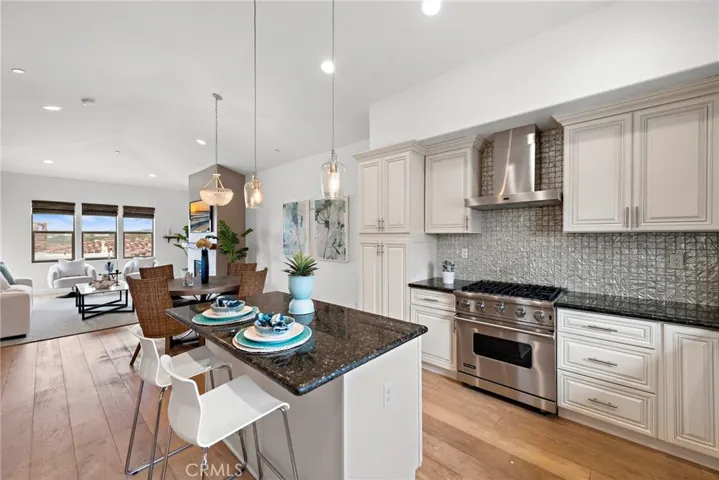 117 Avenida Del Reposo F, San Clemente, California 92672
