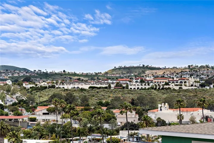 117 Avenida Del Reposo F, San Clemente, California 92672