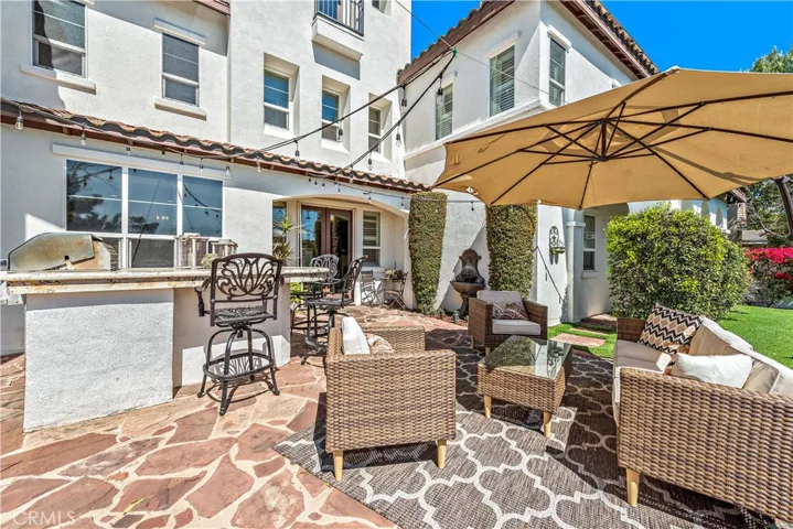 61 Bedstraw Loop, Ladera Ranch, California 92694