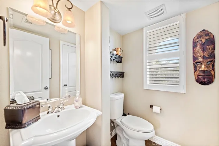 61 Bedstraw Loop, Ladera Ranch, California 92694