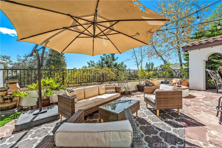 61 Bedstraw Loop, Ladera Ranch, California 92694