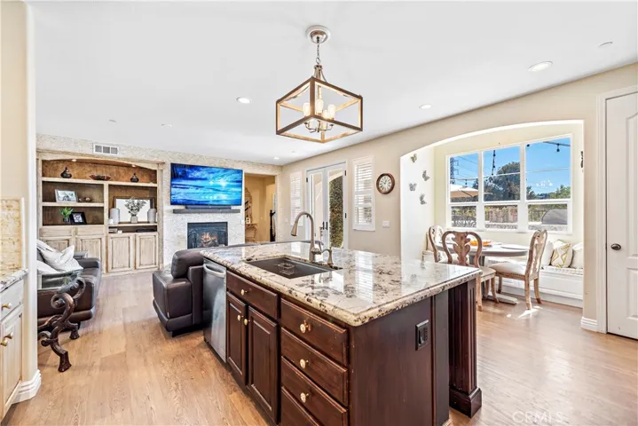 61 Bedstraw Loop, Ladera Ranch, California 92694