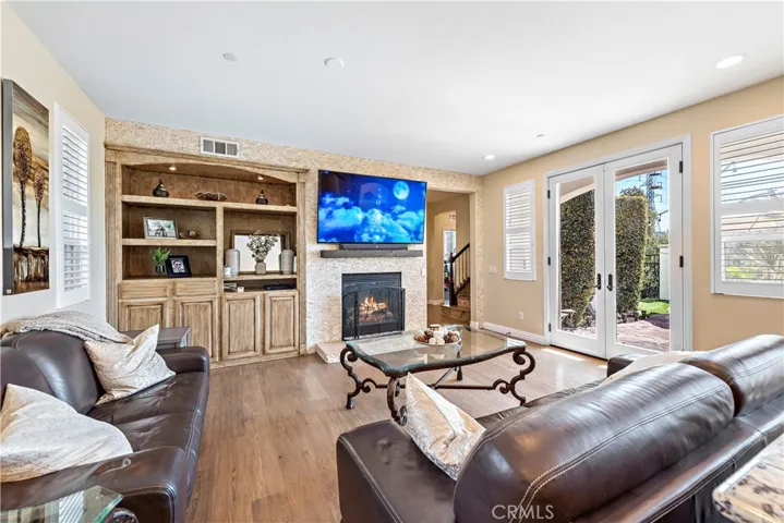 61 Bedstraw Loop, Ladera Ranch, California 92694