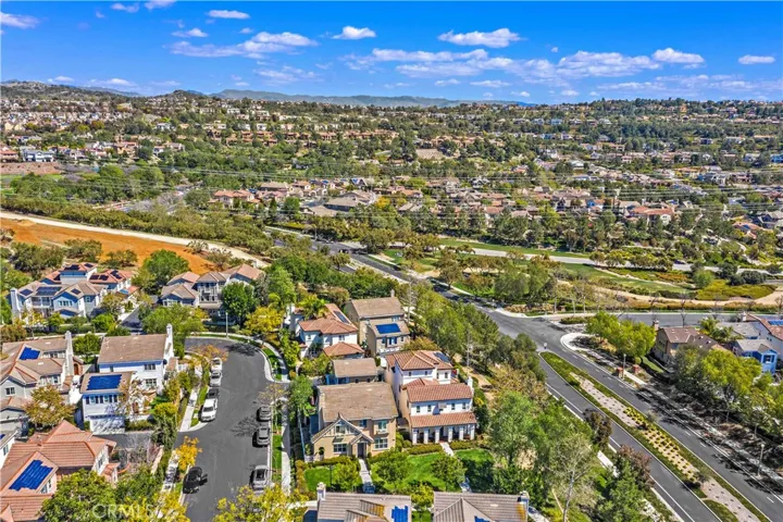 61 Bedstraw Loop, Ladera Ranch, California 92694