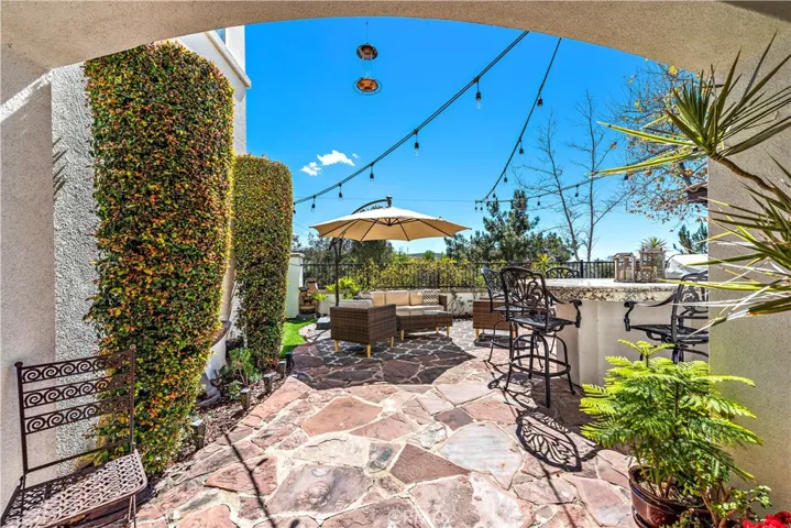 61 Bedstraw Loop, Ladera Ranch, California 92694