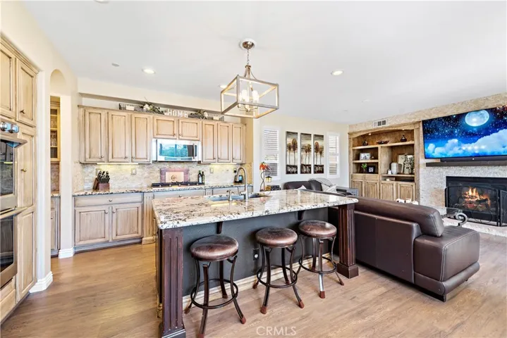 61 Bedstraw Loop, Ladera Ranch, California 92694