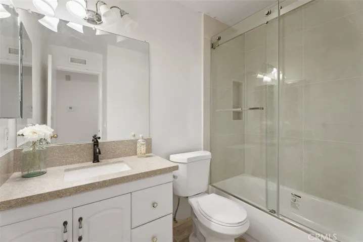2701 Vista Umbrosa, Newport Beach, California 92660