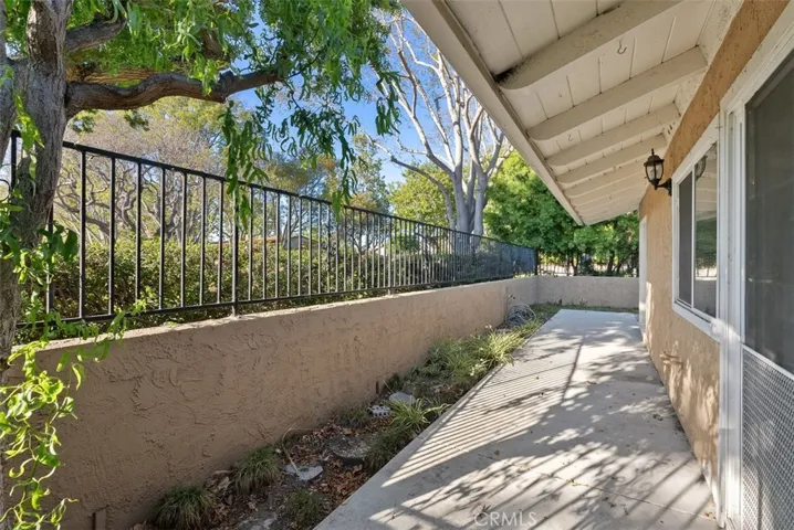 2701 Vista Umbrosa, Newport Beach, California 92660