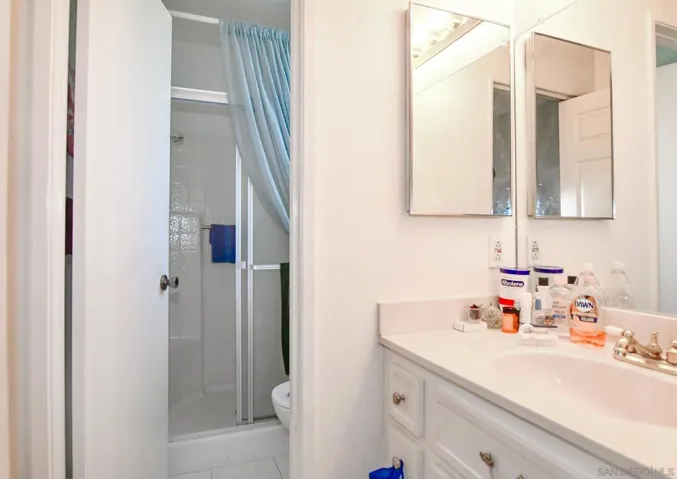 5135 Loma Verde, Oceanside, California 92056