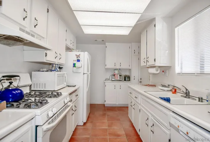 5135 Loma Verde, Oceanside, California 92056