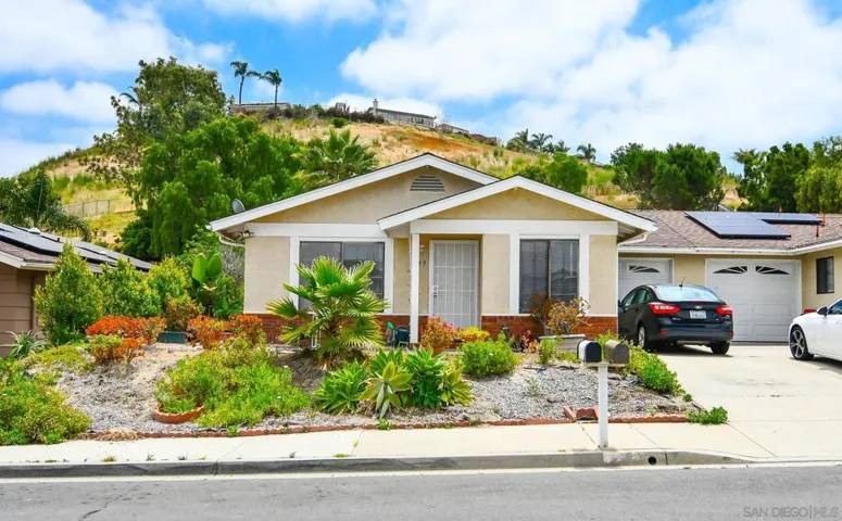 5135 Loma Verde, Oceanside, California 92056