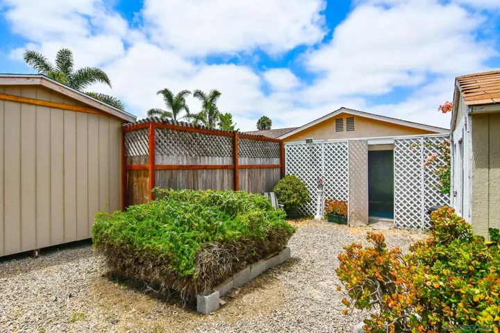 5135 Loma Verde, Oceanside, California 92056