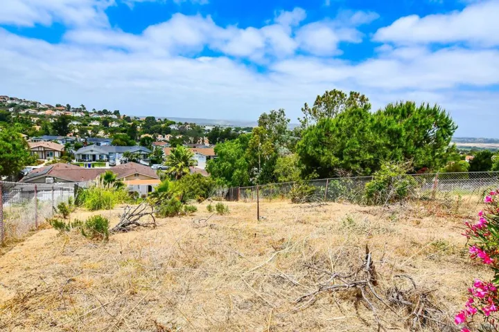 5135 Loma Verde, Oceanside, California 92056