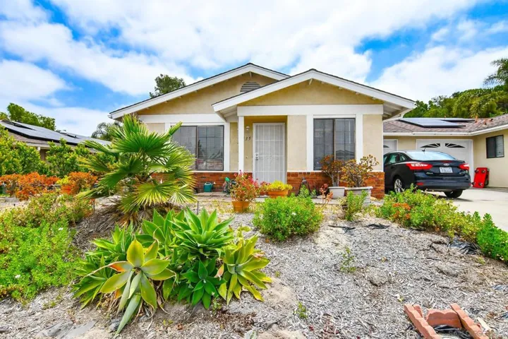 5135 Loma Verde, Oceanside, California 92056