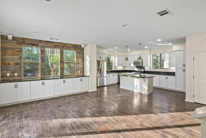 1 Limero Street, Rancho Mission Viejo, California 92694
