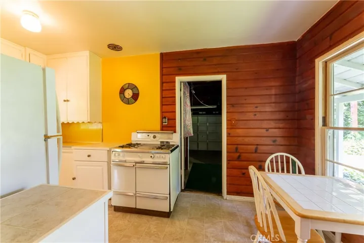 4625 Ruth Ave, Long Beach, California 90805