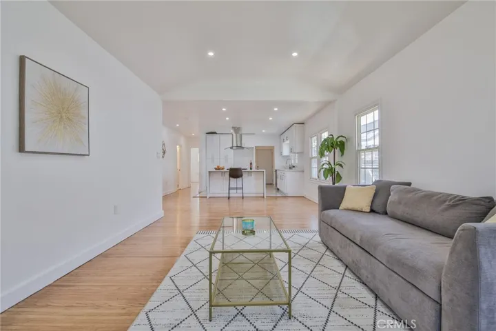 1720 W 60th Place, Los Angeles, California 90047
