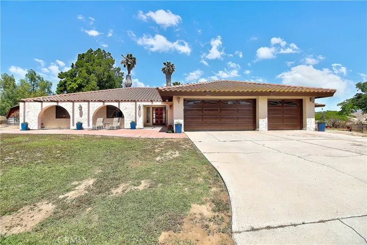 16840 Multiview Drive, Lake Mathews, California 92570