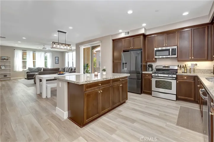 38 Aliso Ridge Loop, Mission Viejo, California 92691