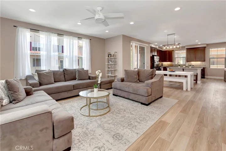 38 Aliso Ridge Loop, Mission Viejo, California 92691