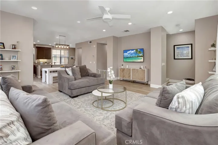 38 Aliso Ridge Loop, Mission Viejo, California 92691