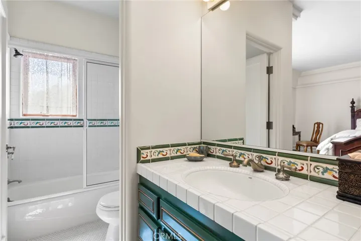 38280 Via Majorca, Murrieta, California 92562