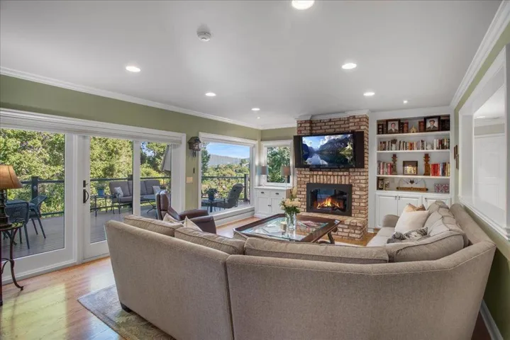 12906 Chiquita Court, Saratoga, California 95070