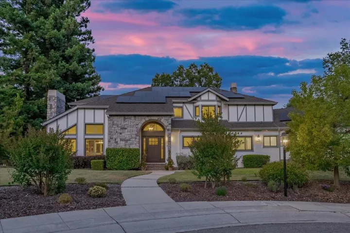 12906 Chiquita Court, Saratoga, California 95070