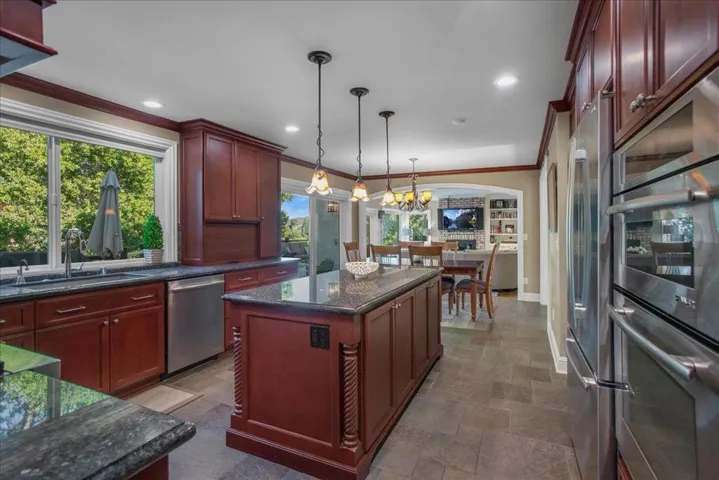 12906 Chiquita Court, Saratoga, California 95070