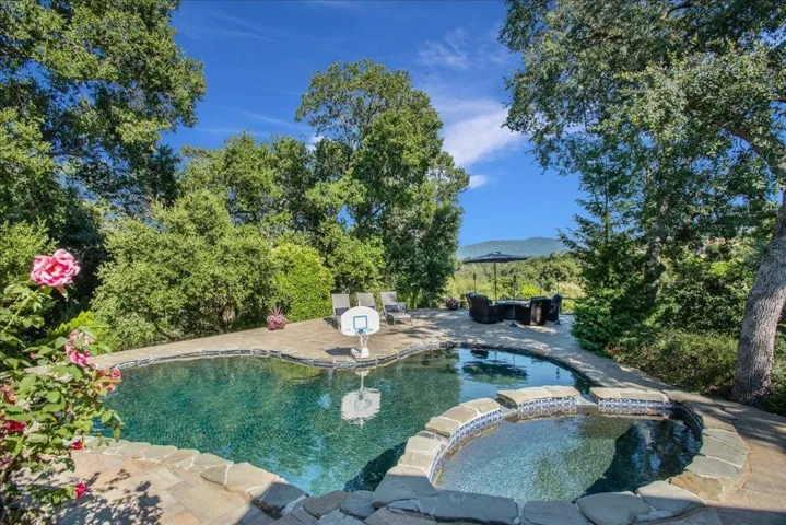 12906 Chiquita Court, Saratoga, California 95070