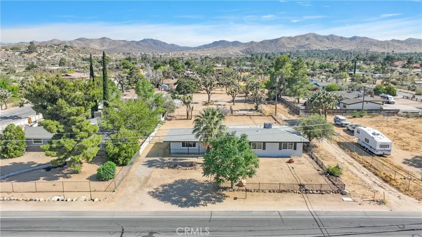 57019 Onaga Trail, Yucca Valley, California 92284