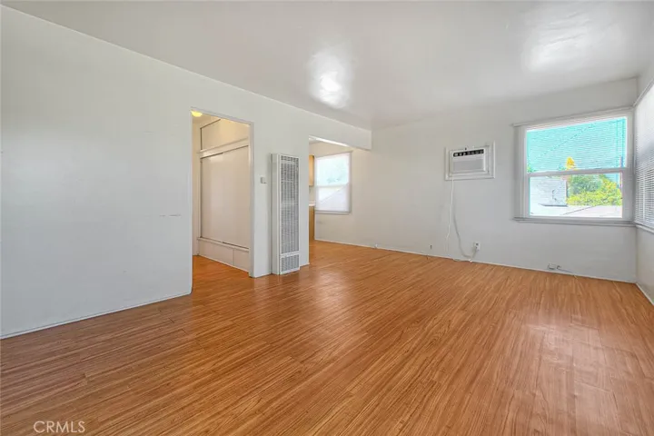 Apartment Living room