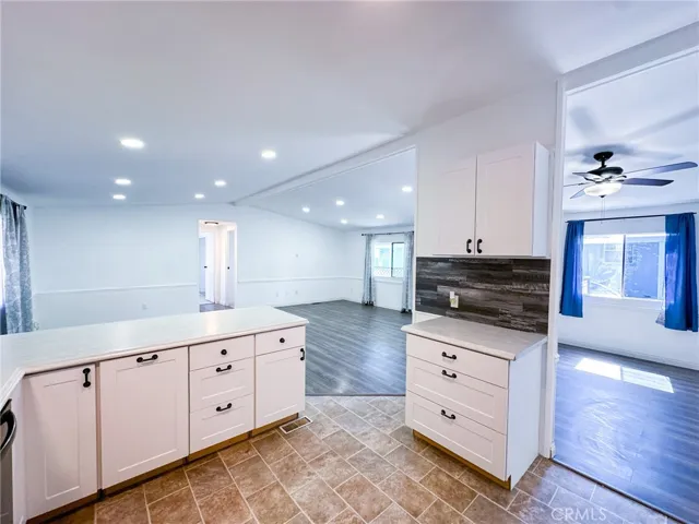 2545 E Avenue I 103, Lancaster, California 93535