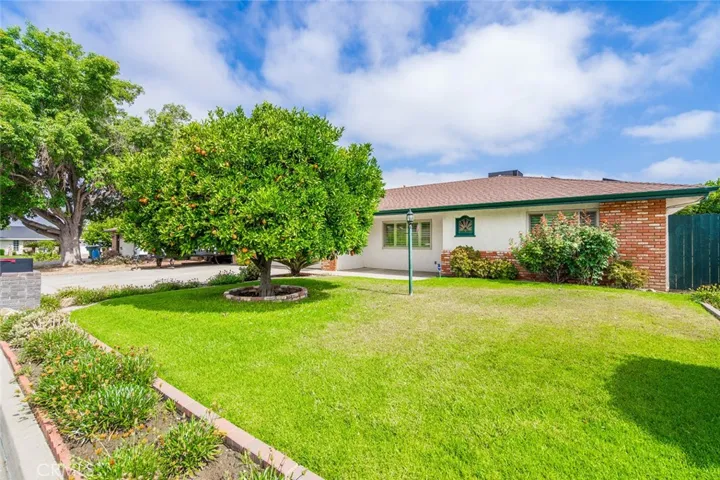 43080 Parkway Avenue, Hemet, California 92544